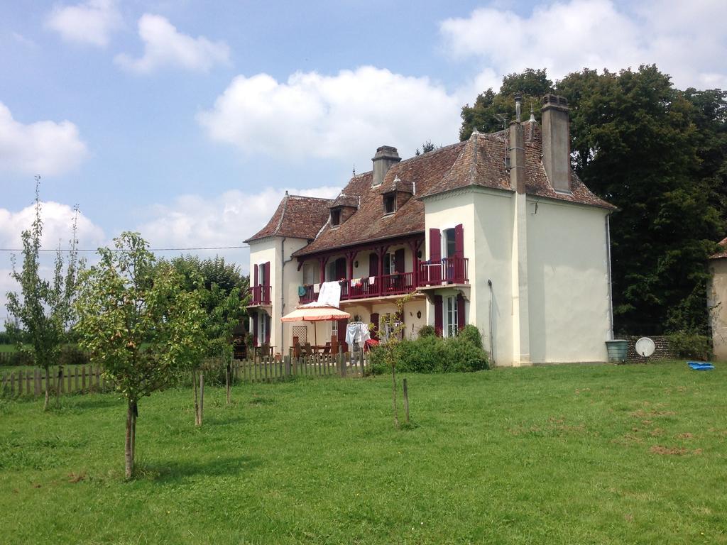 Bed and Breakfast Arret Et Aller Argagnon Экстерьер фото